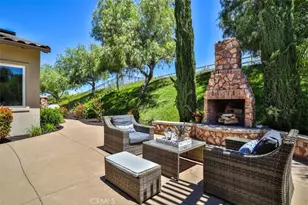 39520 Colleen Way, Temecula, CA 92592 - Photo 12