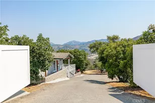 2125 Puerto Del Mundo, Fallbrook, CA 92028 - Photo 2