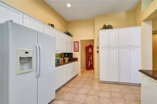 39946 Via Graziana, Murrieta, CA 92562 - Photo 14