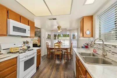 2498 Rose, Hemet, CA 92545 - Photo 12