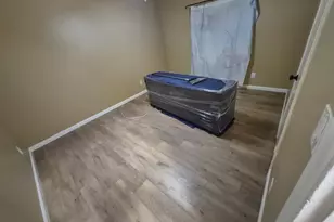 9330 9332 Saffron Ct, Riverside, CA 92503 - Photo 6