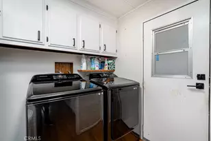 1300 W Menlo Ave, Hemet, CA 92543 - Photo 8