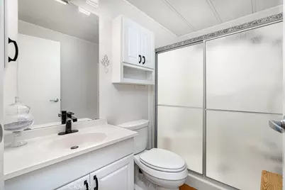 1300 W Menlo Avenue #155, Hemet, CA 92543 - Photo 20