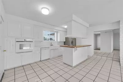 13981 Brenan, Santa Ana, CA 92705 - Photo 2