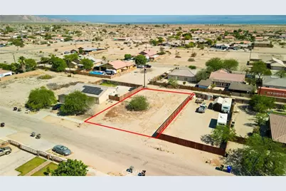 1226 Arctic Avenue, Thermal, CA 92274 - Photo 2