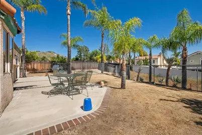 36330 Saint Raphael Dr, Murrieta, CA 92562 - Photo 22