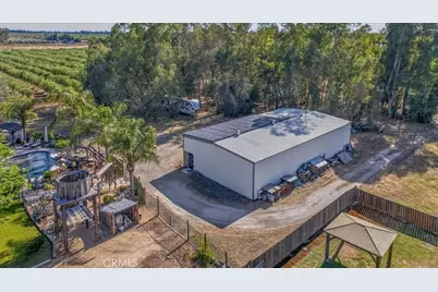 5325 N Greenwood Drive, Clovis, CA 93619 - Photo 34