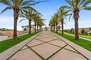 27716 Sycamore Mesa, Temecula, CA 92590 - Photo 2
