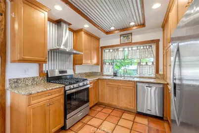 316 W Kalmia, Fallbrook, CA 92028 - Photo 2