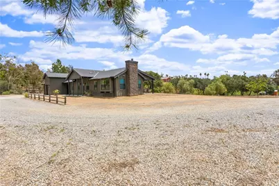 1104 Sierra Bonita, Fallbrook, CA 92028 - Photo 26
