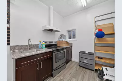 422 West 16th Street, San Bernardino, CA 92405 - Photo 16