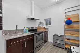 422 W 16th St, San Bernardino, CA 92405 - Photo 16