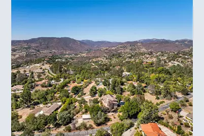2248 Mil Sorpresas, Fallbrook, CA 92028 - Photo 60