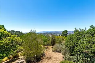 2248 Mil Sorpresas, Fallbrook, CA 92028 - Photo 58