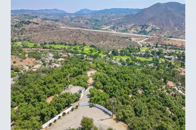 2125 Puerto Del Mundo, Fallbrook, CA 92028 - Photo 46