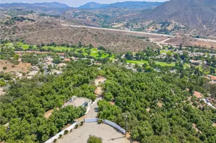 2125 Puerto Del Mundo, Fallbrook, CA 92028 - Photo 46