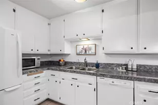 3266 First Ave., San Diego, CA 92103 - Photo 16