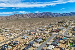 6851 Quail Spring, 29 Palms MCB, CA 92277 - Photo 32