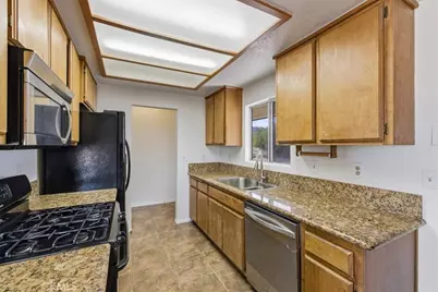 6851 Quail Spring, 29 Palms MCB, CA 92277 - Photo 10