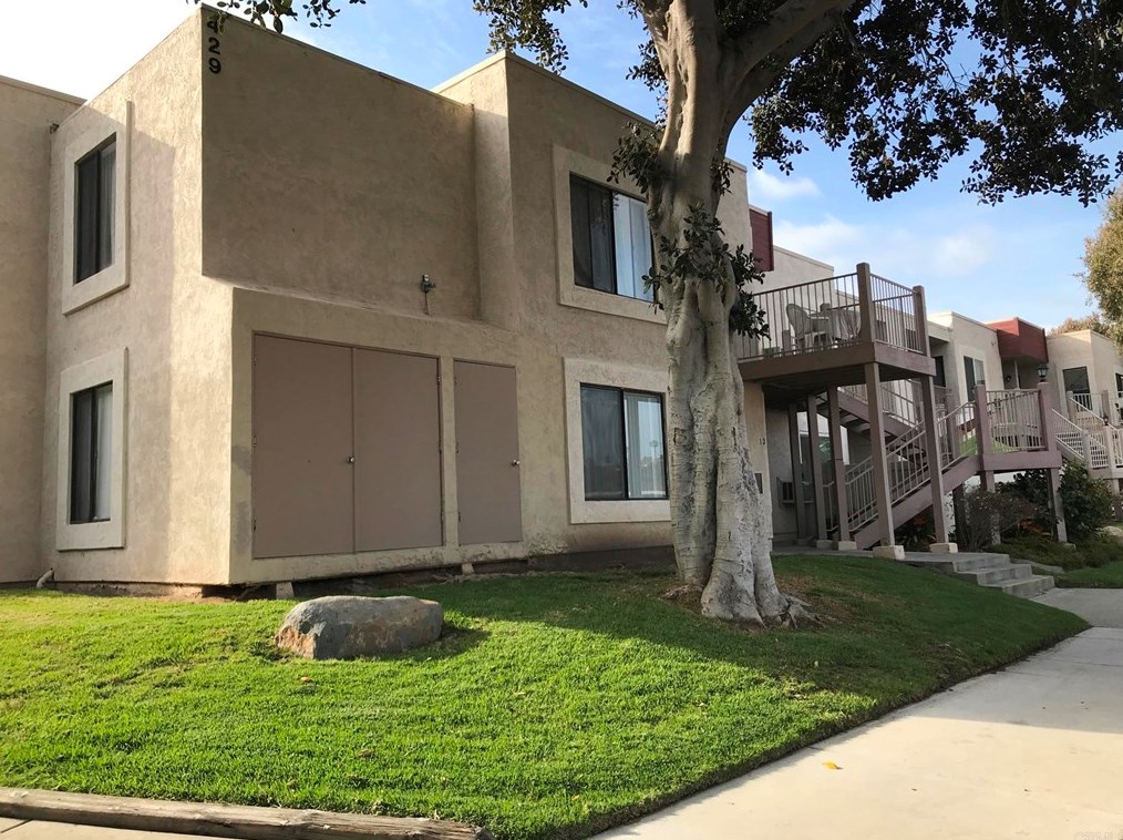 429 Autumn Dr #12, San Marcos, CA 92069