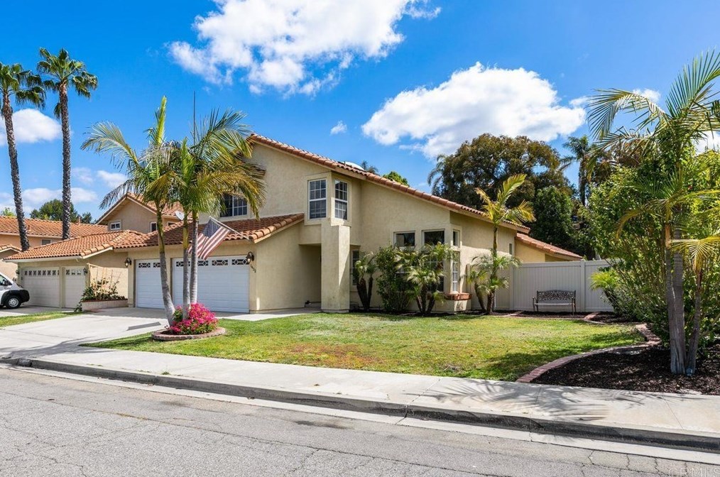 1432 Via Venusto, Oceanside, CA 92056