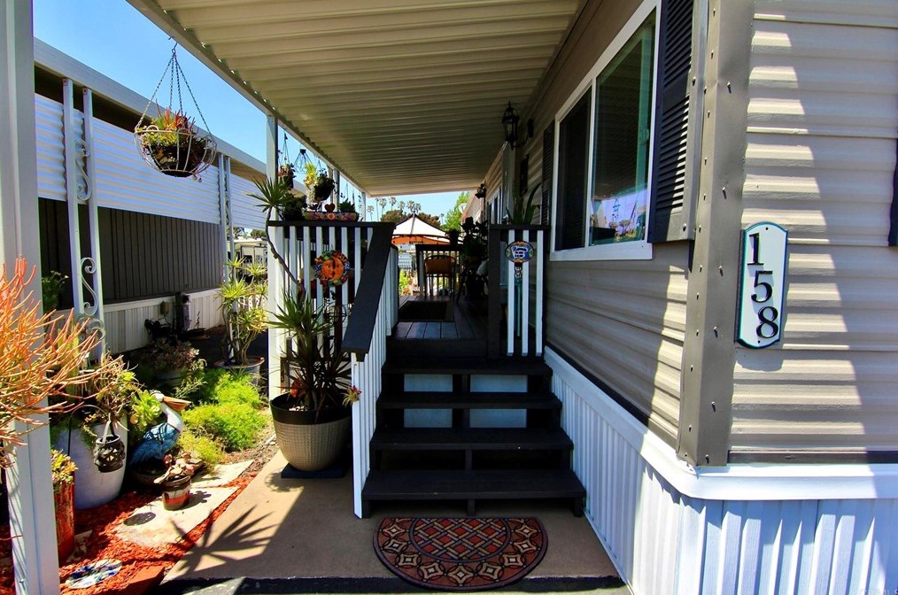 158 Sherri Ln, Oceanside, CA 92054
