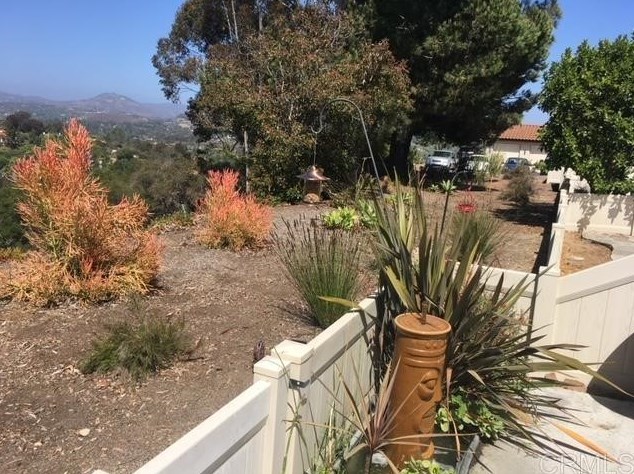2154 Valleydale Ln, Encinitas, CA 92024