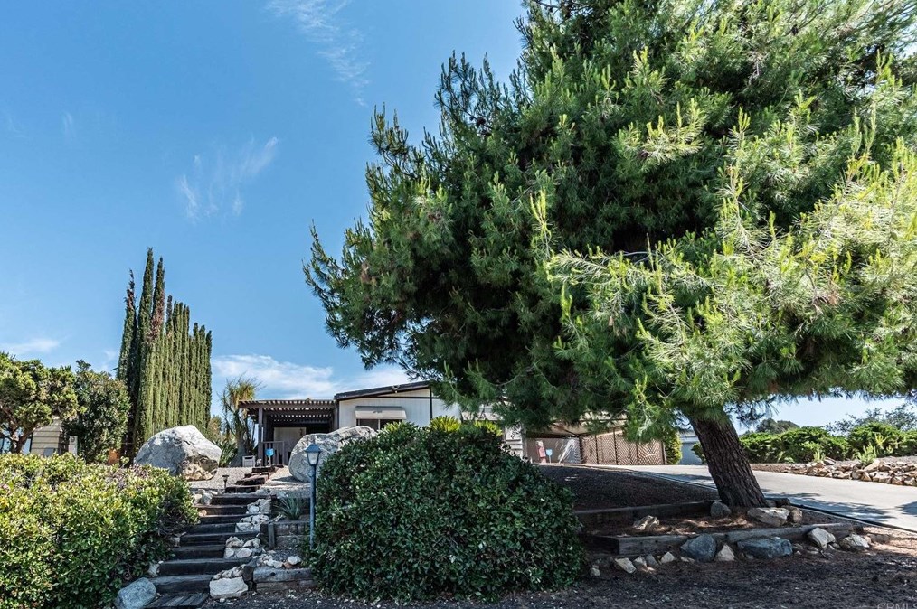 33938 Plowshare Rd, Wildomar, CA 92595