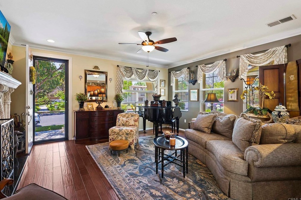 3652 Summit Trail Ct, Carlsbad, CA 92010