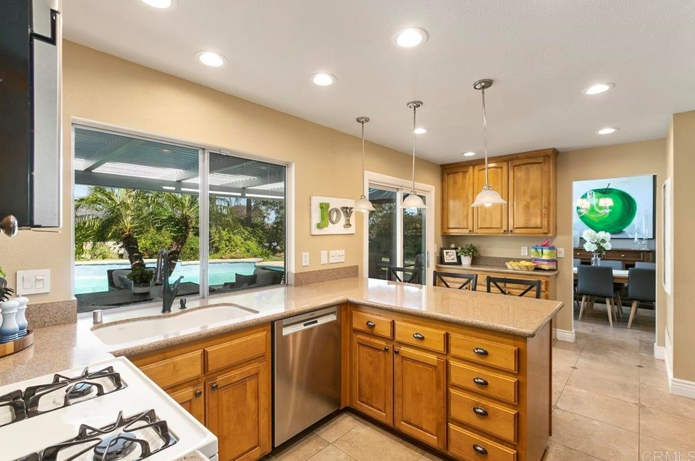 14723 Dash Way, Poway CA  92064-2913 exterior