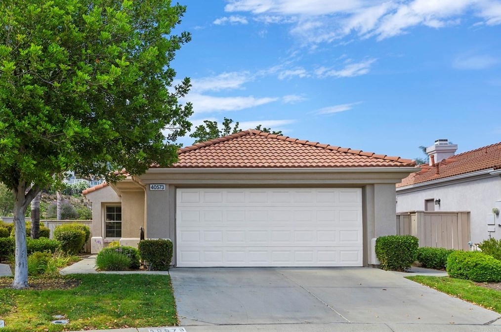 40573 Corte Albara, Murrieta, CA 92562-5526