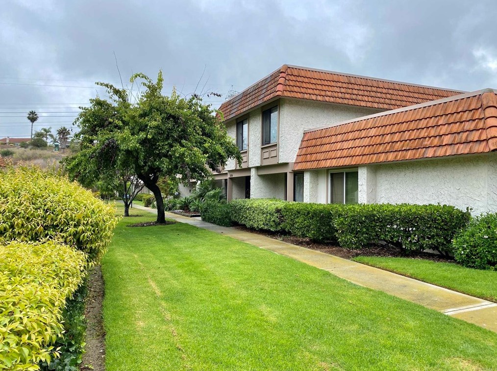 2804 Via Pajaro, Carlsbad, CA 92010