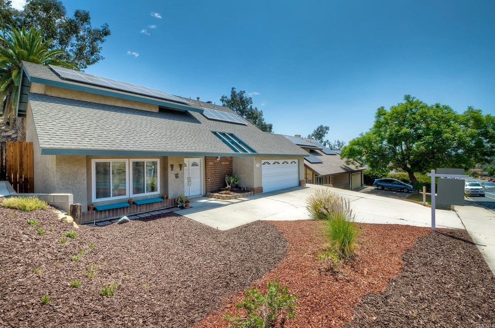 1636 Pepper Dr, El Cajon, CA 92021