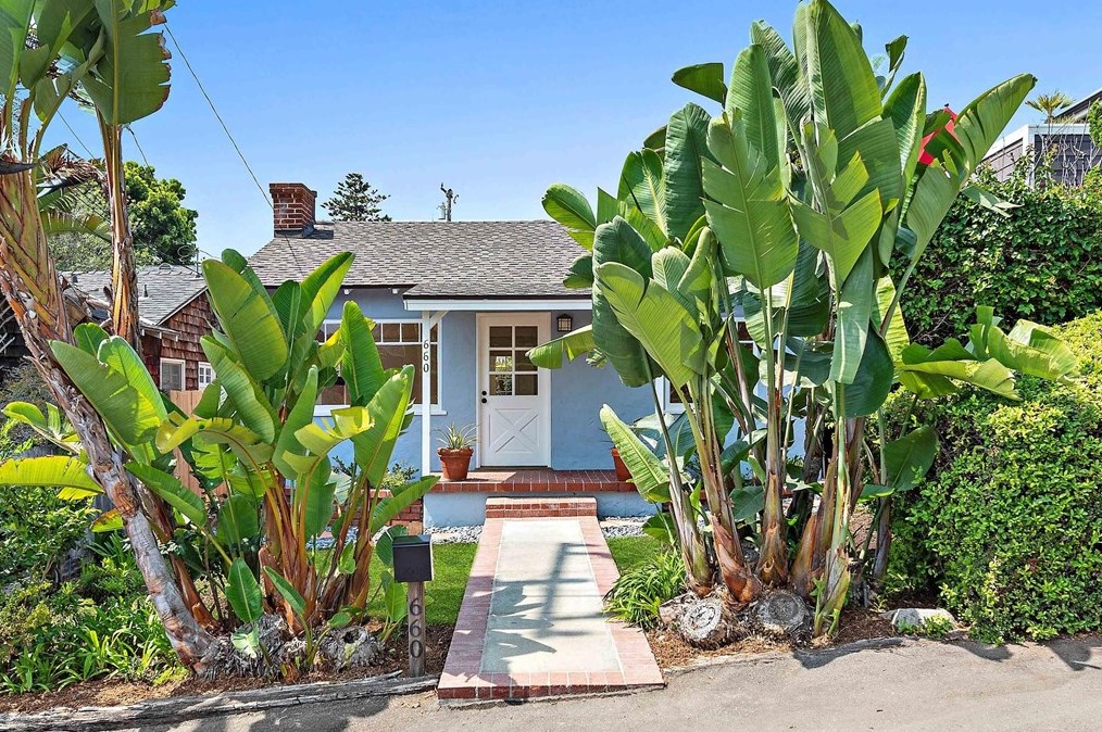 660 Anita St, Laguna Beach, CA 92651-2906