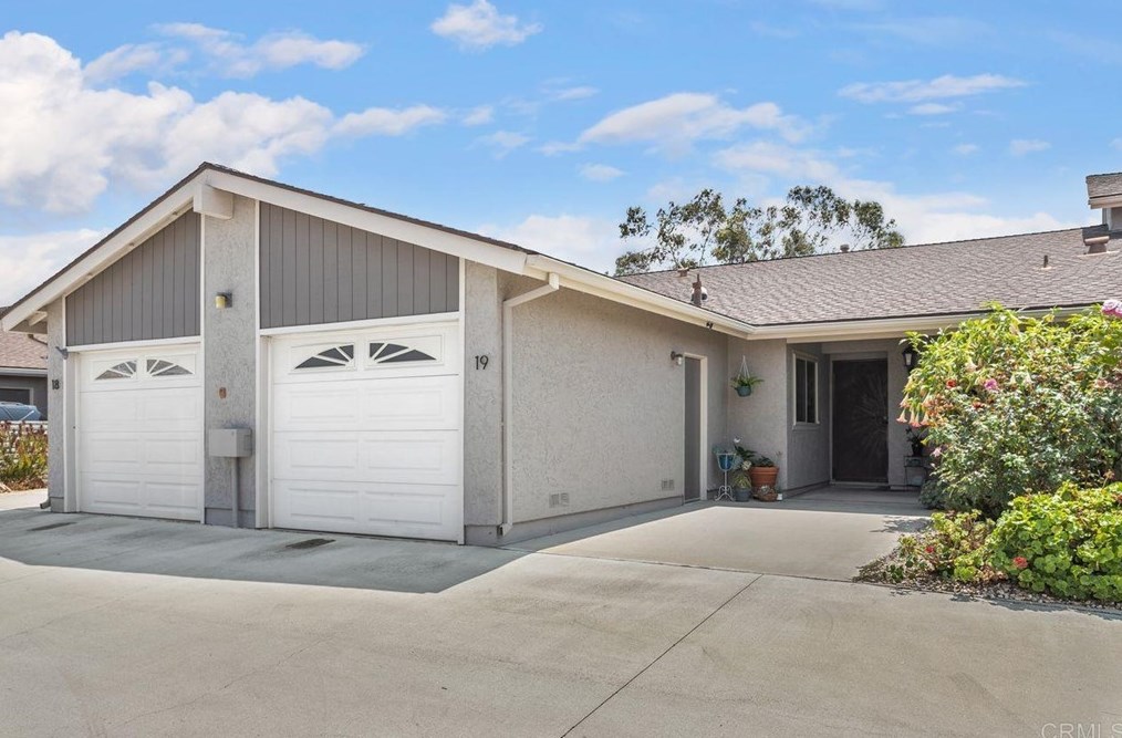 3625 Vista Oceana #19, Oceanside, CA 92057