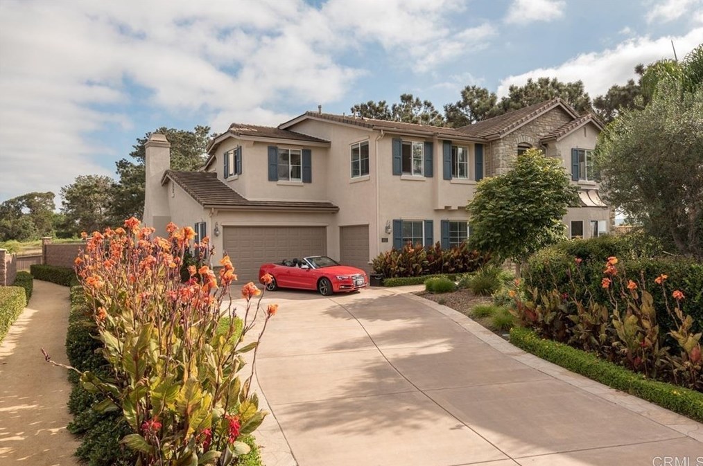 851 Lynwood Dr, Encinitas, CA 92024