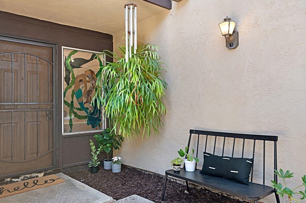 9780 Caminito Doha, San Diego, CA 92131-1625
