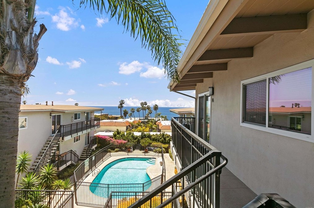 460 Camino Del Mar #14, Del Mar, CA 92014