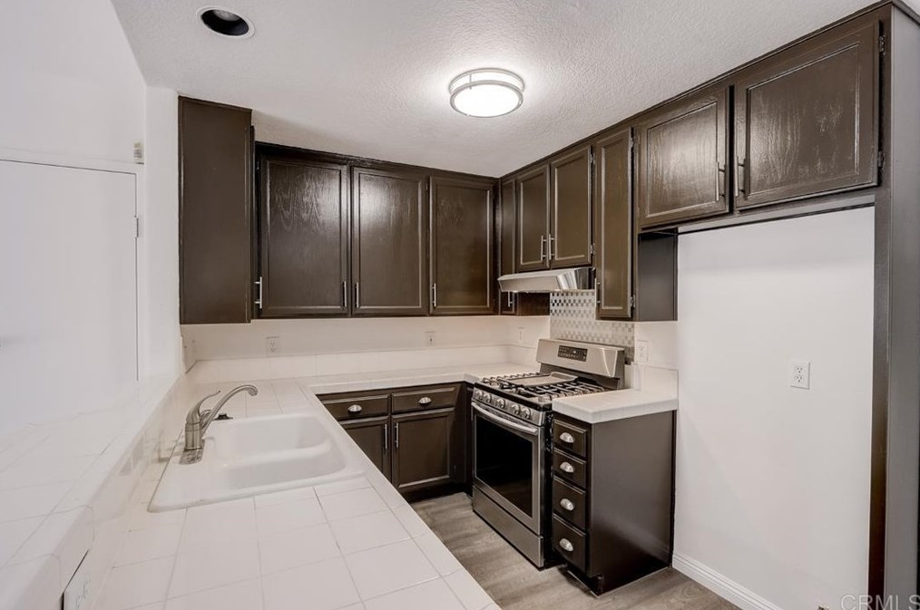 320 Isthmus Way #27, Oceanside, CA 92058