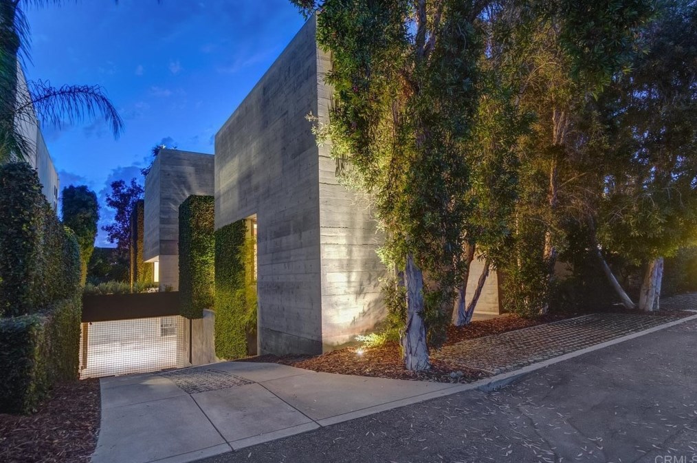 1660 Brahms Rd, Cardiff by the Sea, CA 92007