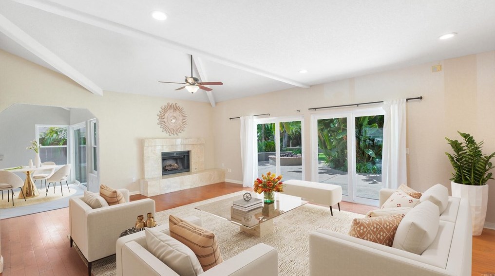 2724 Unicornio St, Carlsbad, CA 92009