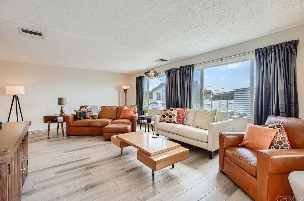90 Blue Sky Ln, Oceanside, CA 92056