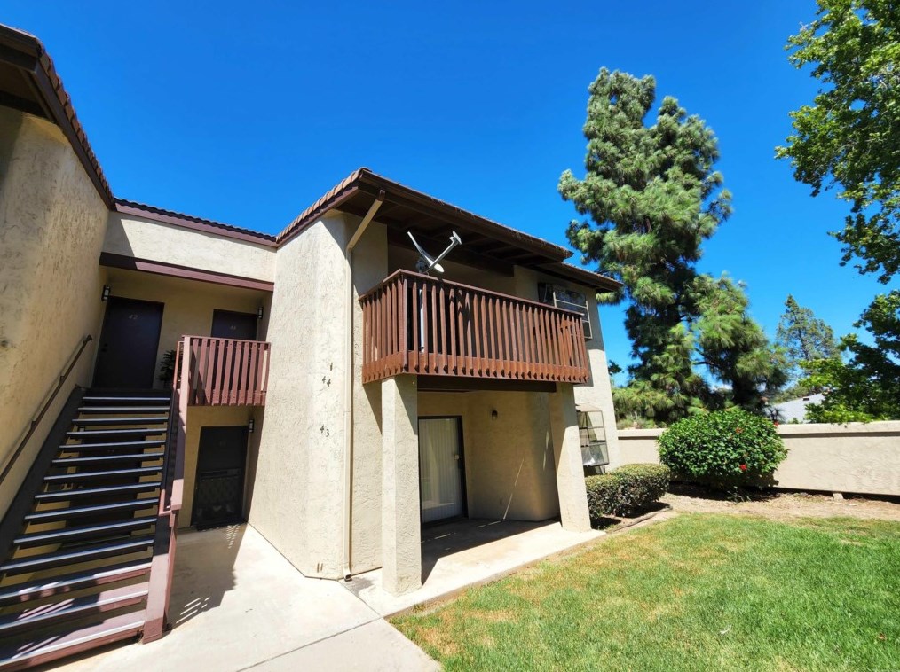 440 Citracado Pkwy #unit 44, Escondido, CA 92025