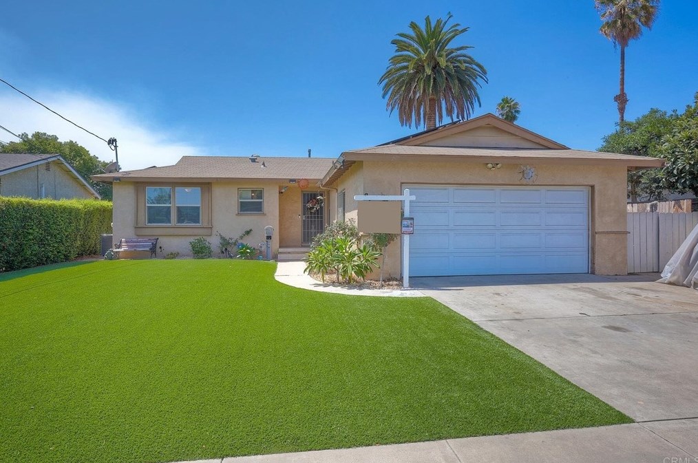 810 Safford Ave, Spring Valley, CA 91977-4825
