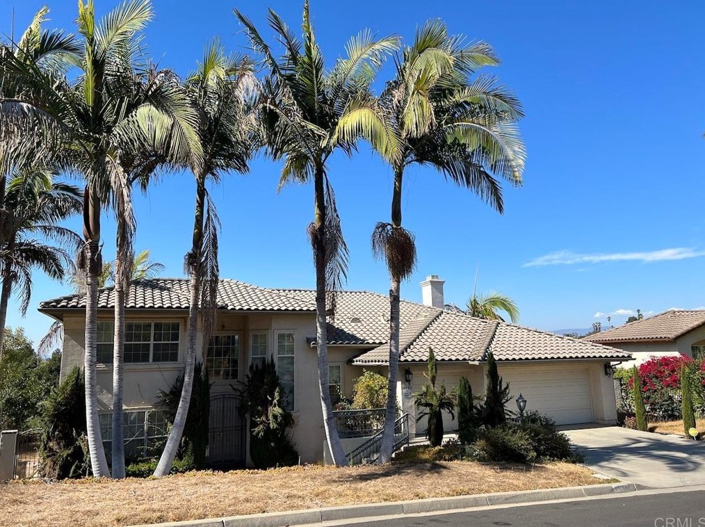 1948 Cresthaven, Vista, CA 92084