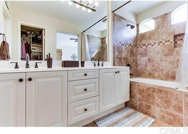 3618 Ruette De Vl, San Diego, CA 92130