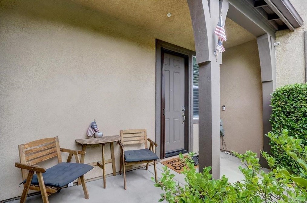 448 Kennedy Ct, Escondido, CA 92027-6223