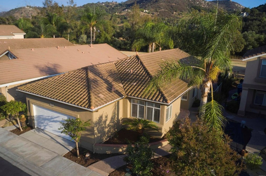 8755 Gracilior Pl, Escondido, CA 92026-5921