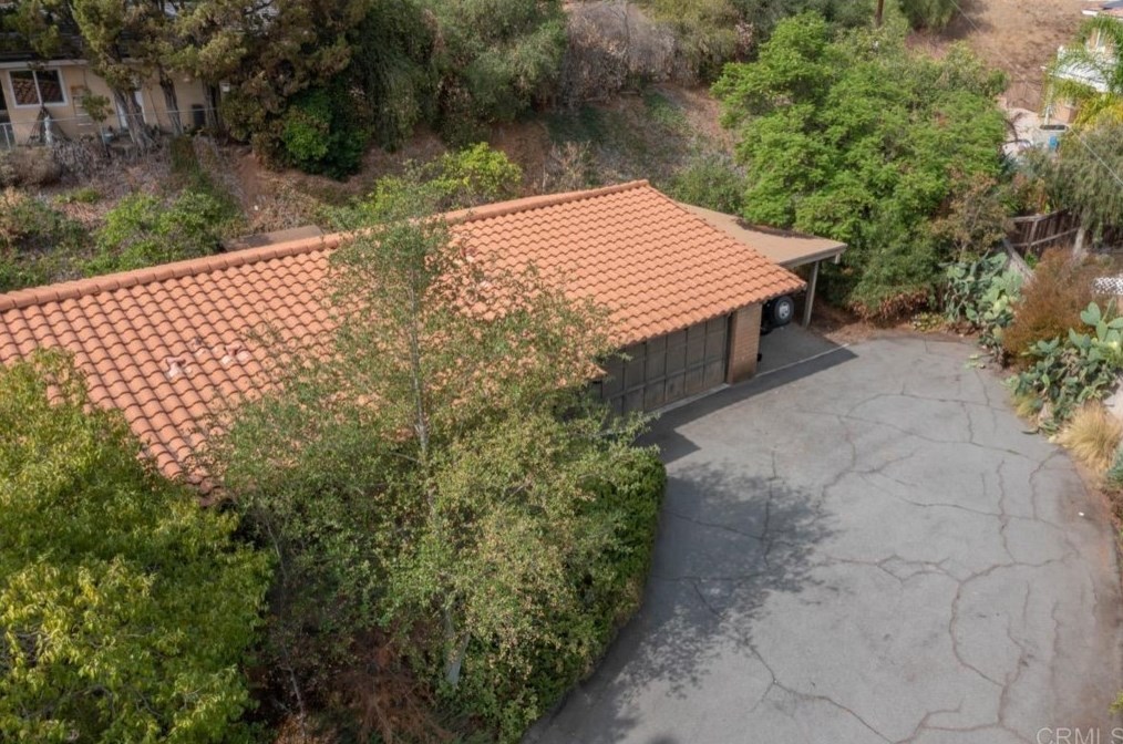 2109 Rancho Verde Dr, Escondido, CA 92025-7010