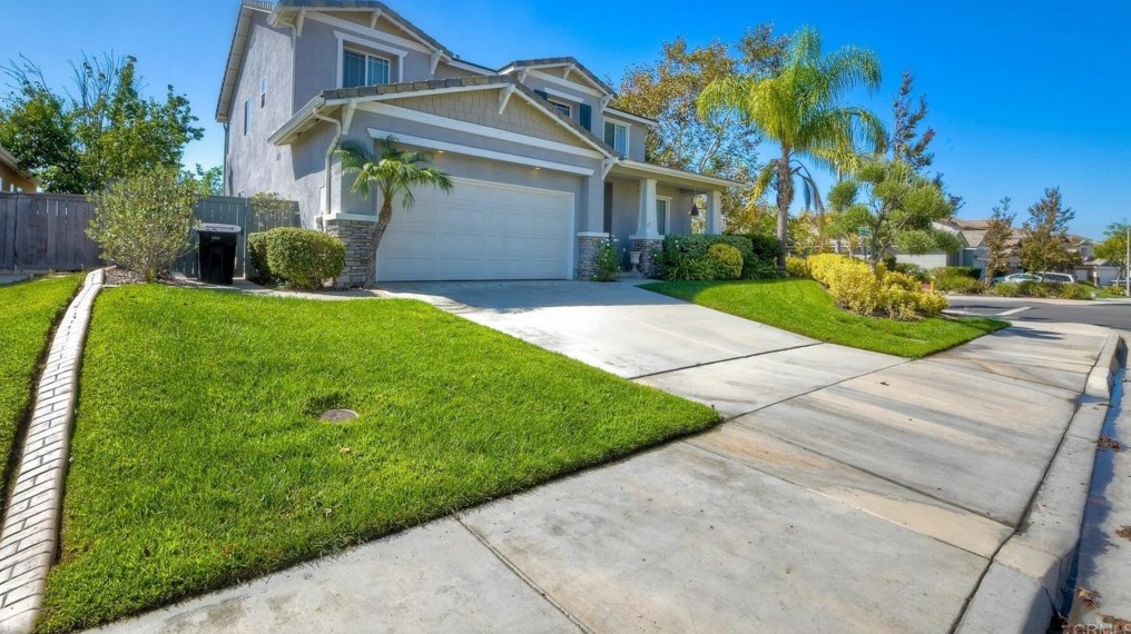 40973 Cebu Dr, Temecula, CA 92591-2132